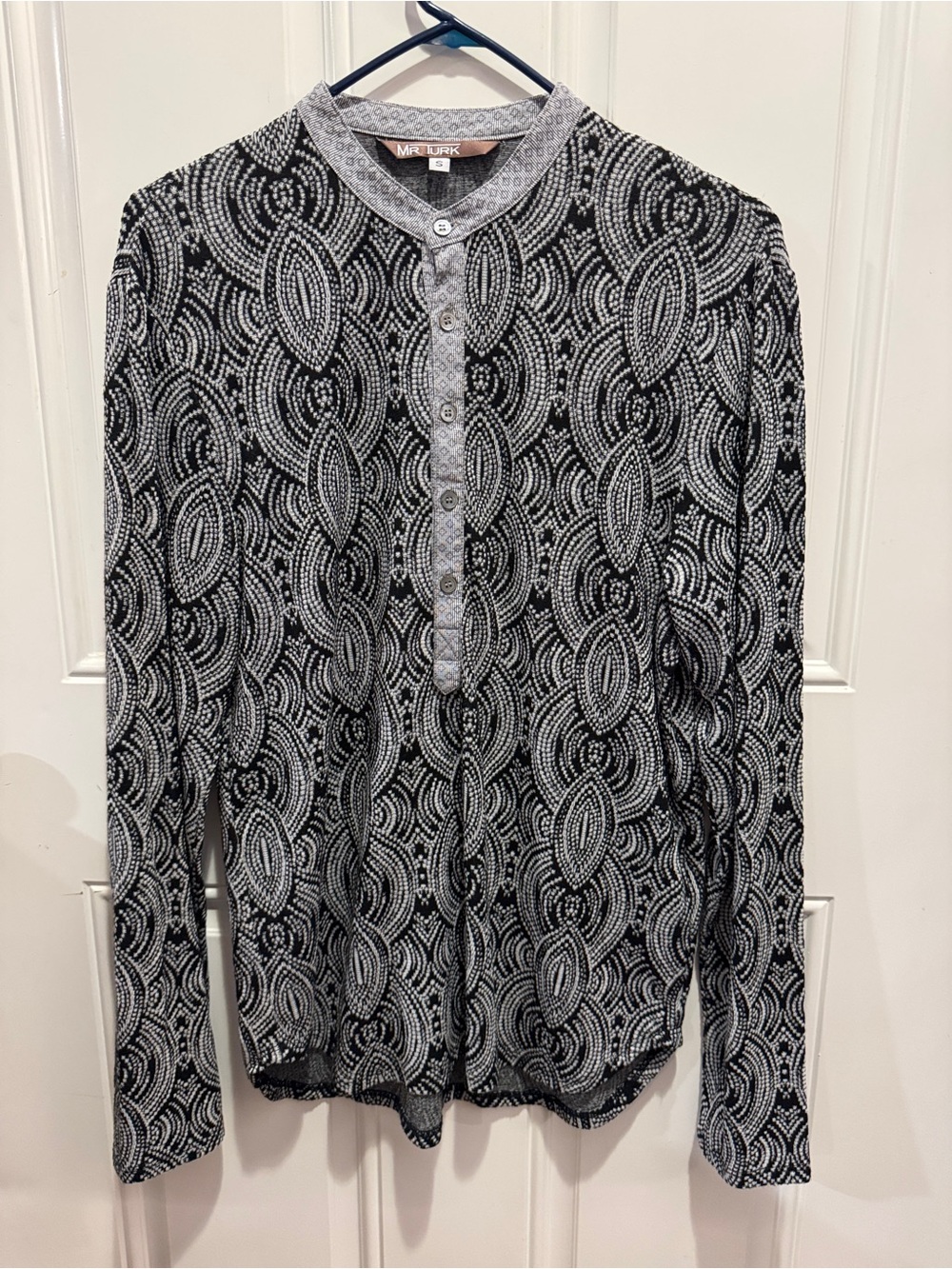 Mr. Turk Black Gray Medallion/Eye Jacquard Print Long Sleeve Henley Top Shirt